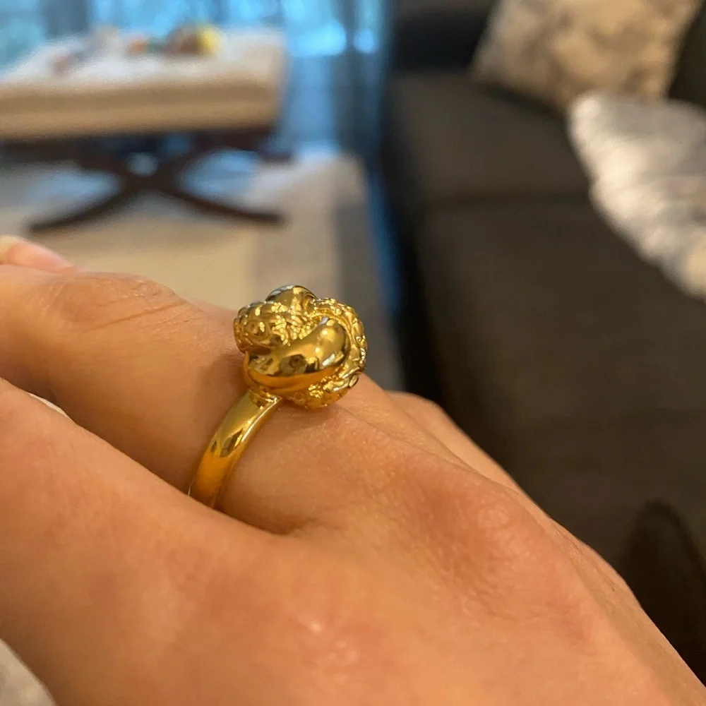COACH Knot Ring - Picture 6 of 7